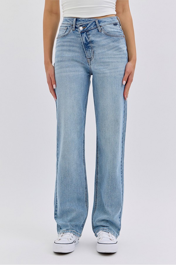 Super High Rise Dad Jean with Re-positioned C.F Closure